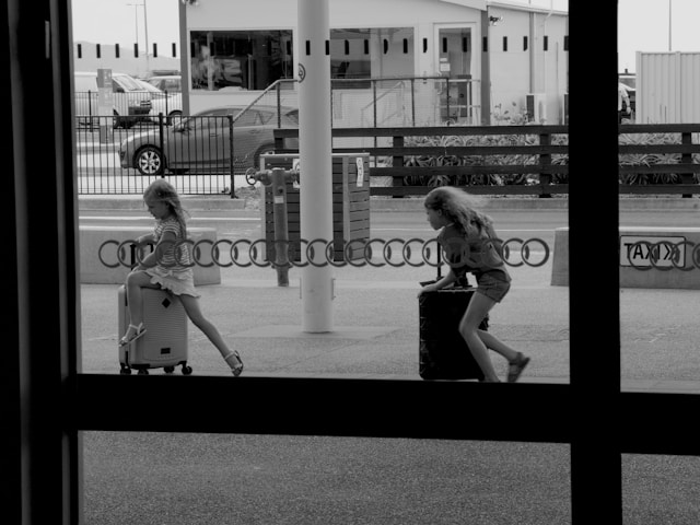 Smart Sliding Doors: The Future of Automated Access